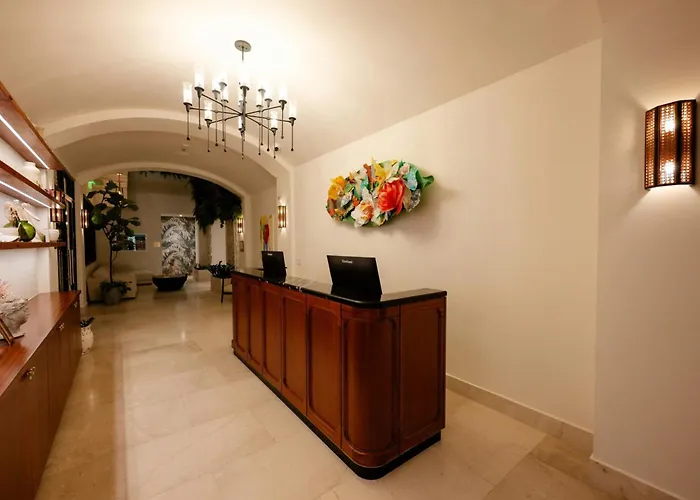 Alma San Juan, Puerto Rico, Autograph Collection