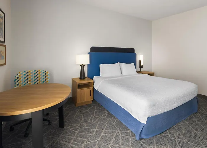 Hampton Inn Staunton