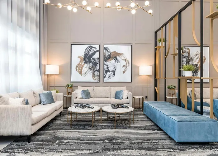 Sandman Signature Winnipeg Airport Hotel & Suites