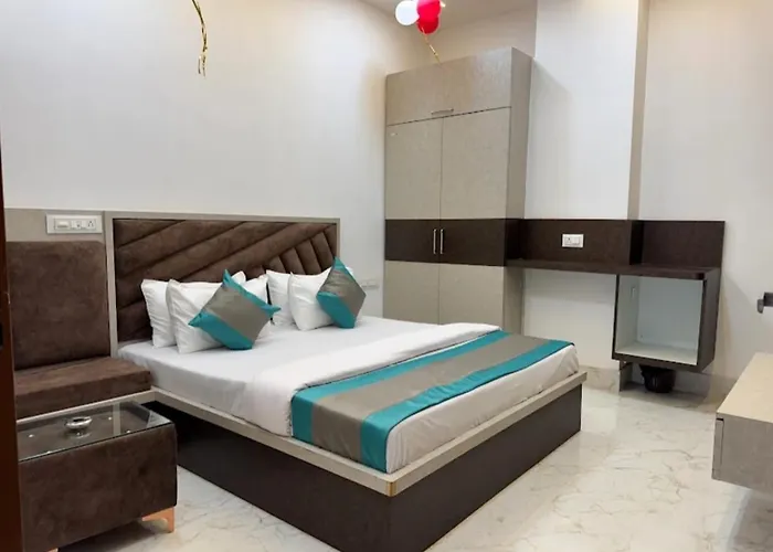 Siddhi Inn