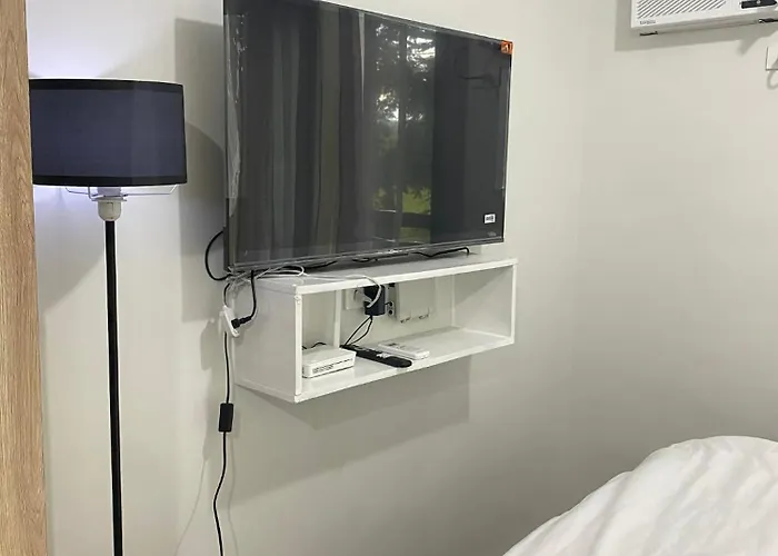 Pine Suites Tagaytay By Crown Asia