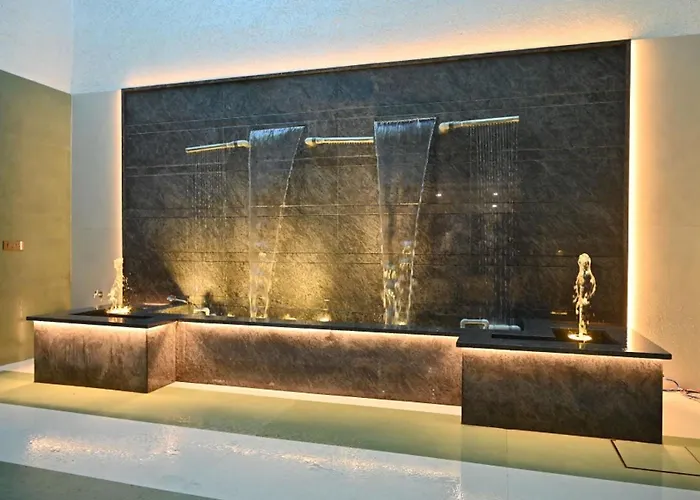 Sukuun Villa Airport Road #Luxury Pool Stay
