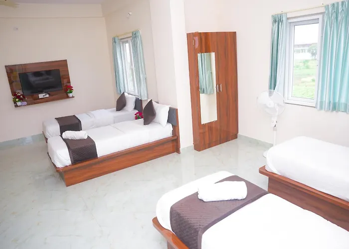 D D Luxury Inn