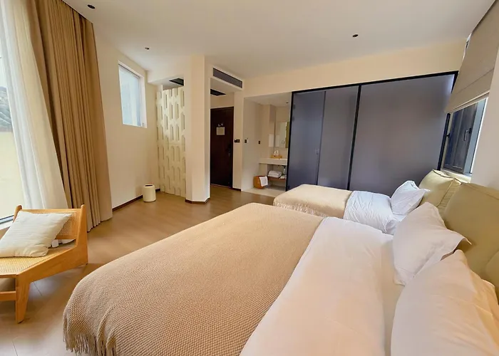 Dali Fanxi Manhai Holiday Guesthouse