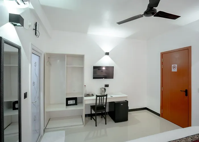 Cozy Roots Fuvahmulah