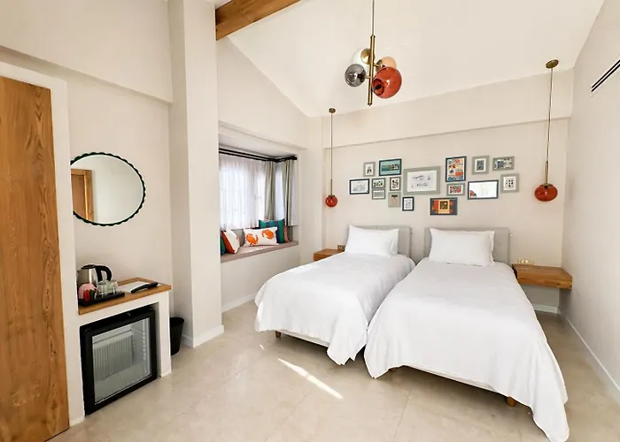 Miscela Otel