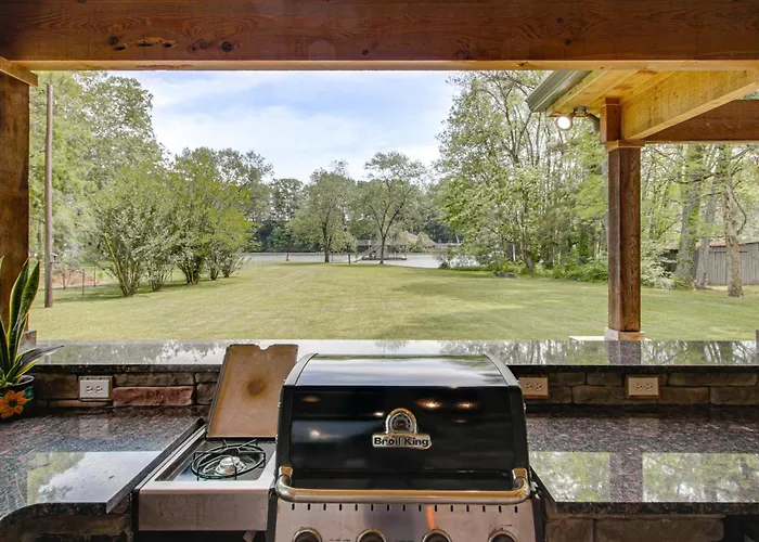 Shoals Area Oasis W/ Boat Dock & Outdoor Kitchen