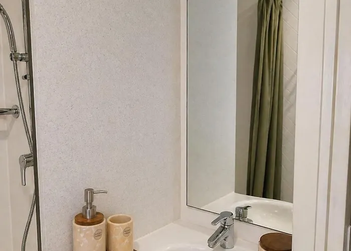 Suite Élégante Thionville Gare Proche Luxembourg