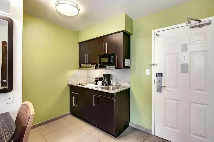Private Studio Near Rutgers + Transit