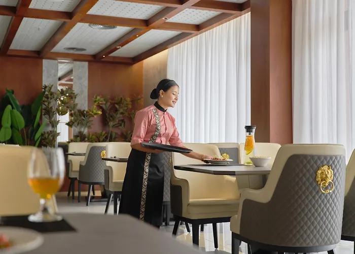 Jp Crowne Regency
