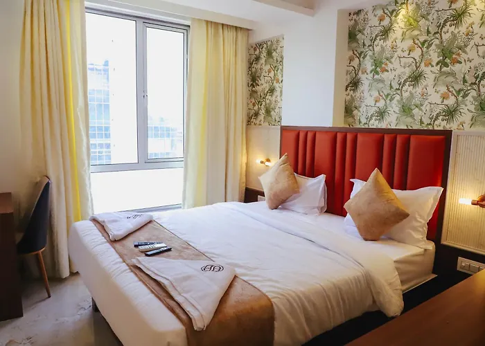 Sapphire Suites