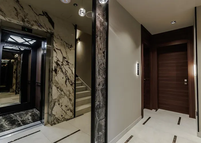 Boutique Hill Hotel