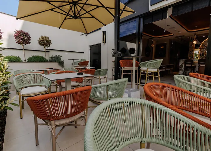 Boutique Hill Hotel