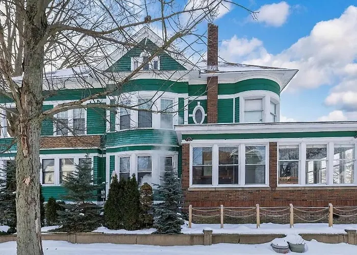 Vintage Inn Erie