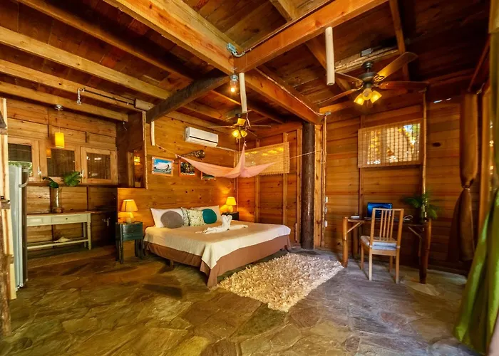 Mar Villa Eco Lodge Surf&Kite Perla Marina by Encuentro Beach
