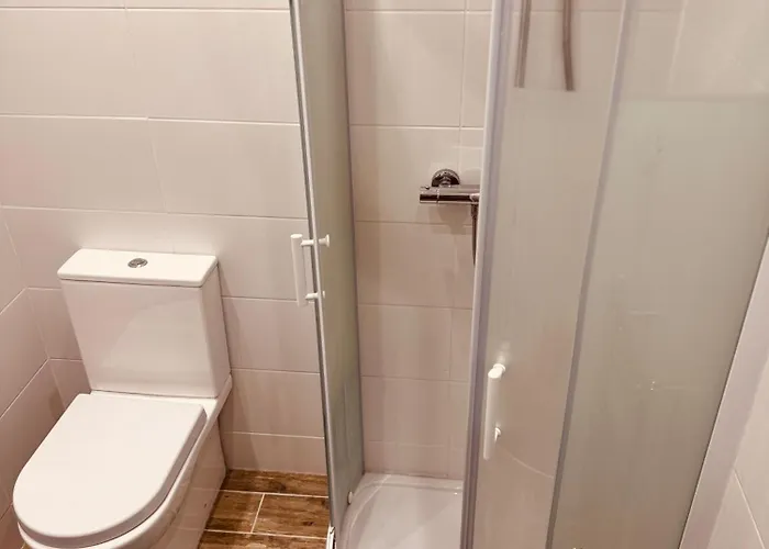 Cozy Ensuite Room At Grand Central Stays