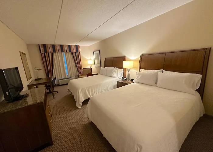 Arnot Grand Hotel & Suites