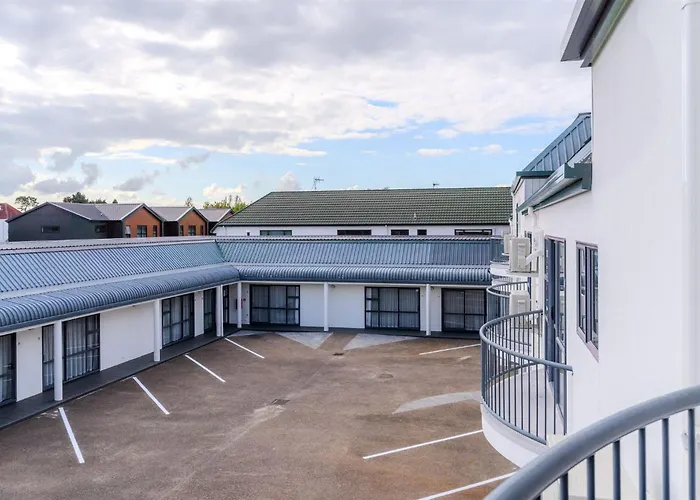 Te Awa Suites