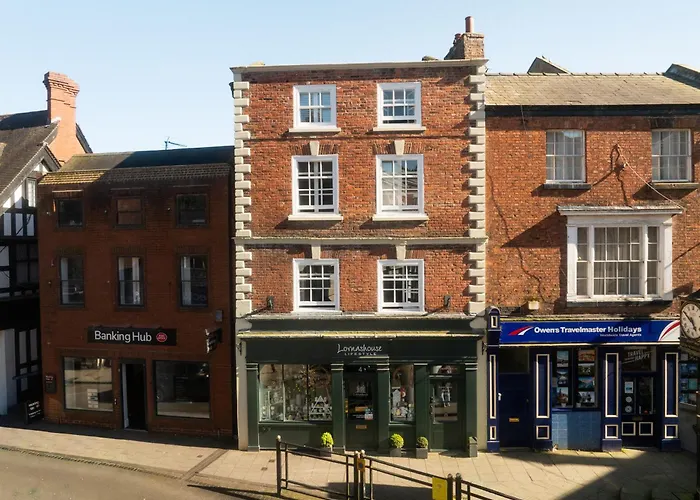 Lowcross House