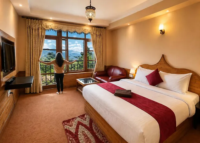 Hotel Hollywood Manali - Scenic River & Mountain View With Premium Rooms Near Mall Road