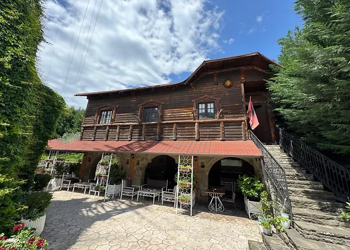 Bar Restorant Hotel Alpet Elbasan
