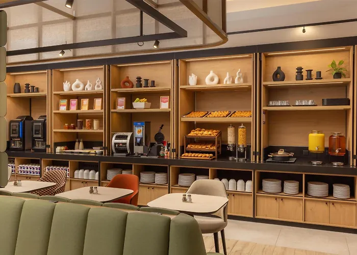 Hampton By Hilton Paris Saint Ouen