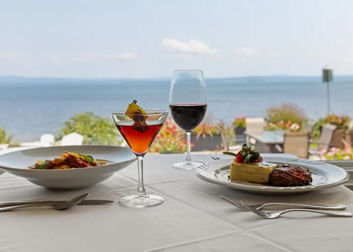 Shore Acres Inn And Restaurant