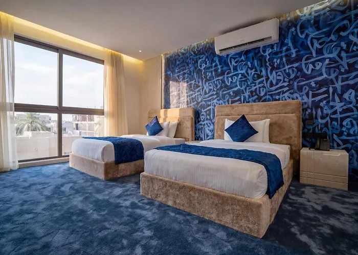 Twelve Hotel