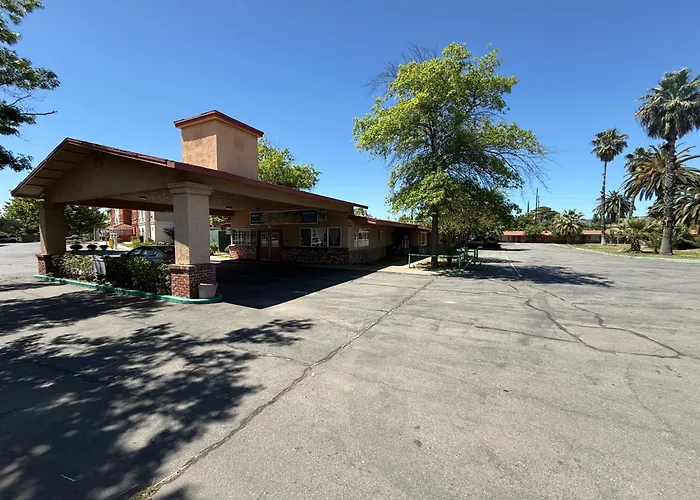 Oroville Value Suites