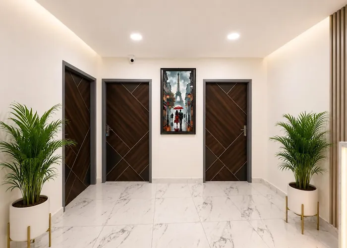 Mauryan Signature Hotel Nhpc Metro