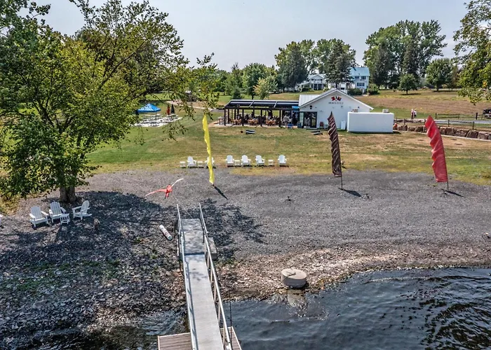 Shore Acres Inn And Restaurant