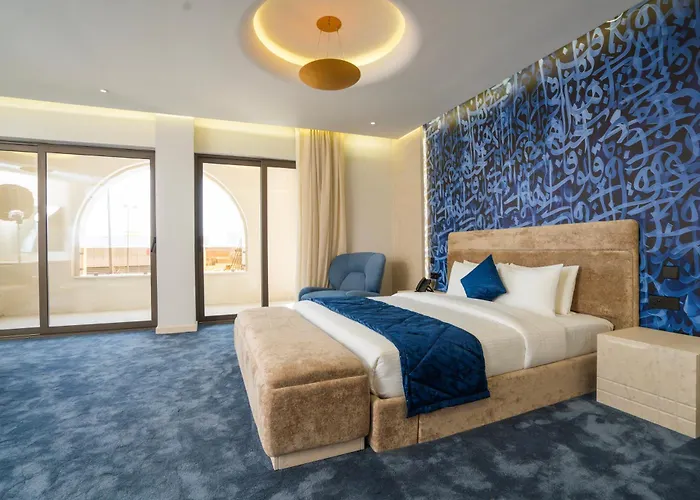 Twelve Hotel