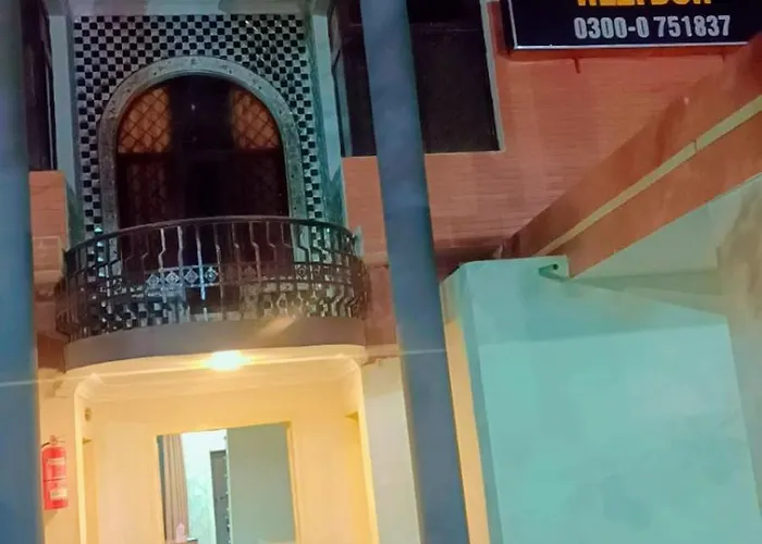 Hotel Galaxy Razidor Multan