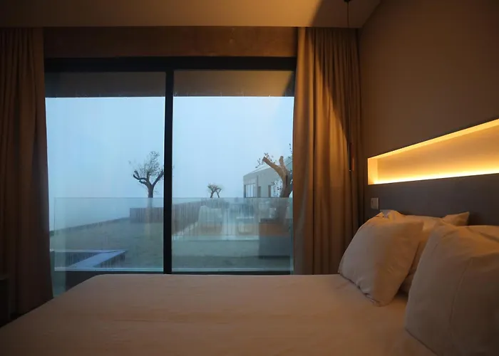 Hotel Mezio National Park