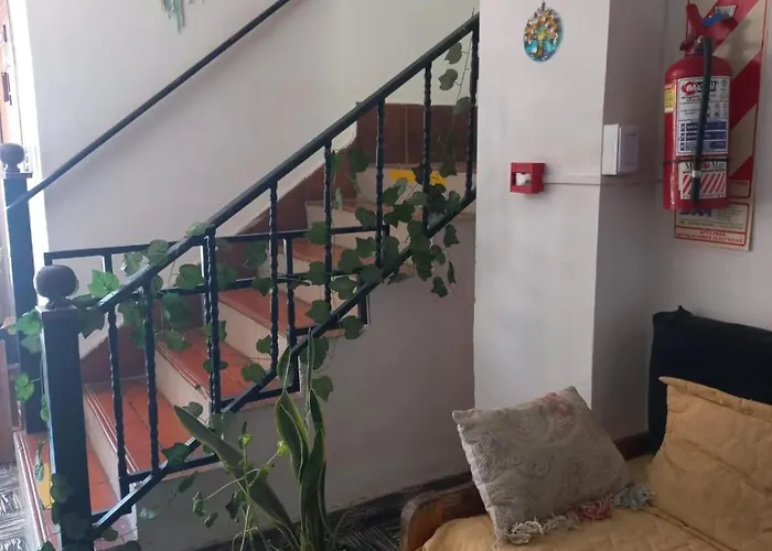 Hotel Praise
