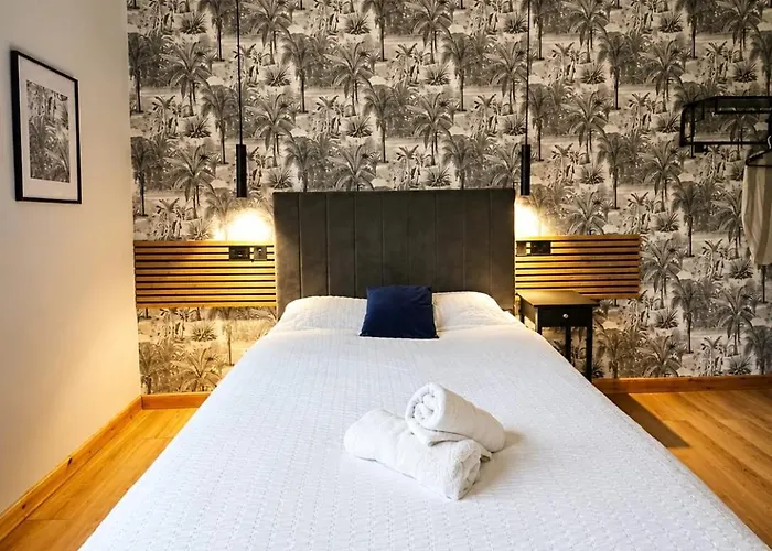Near Hull Royal Infirmary Amber Serviced Rooms Self Check-In And Shared Kitchen