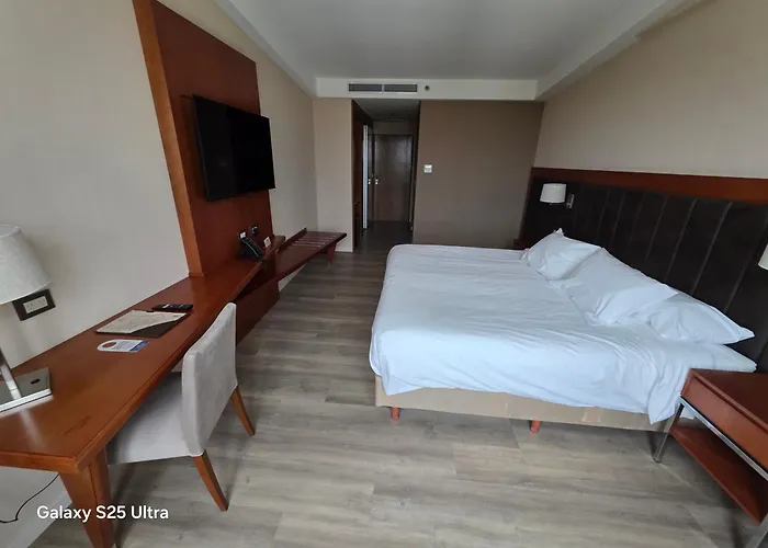 Azahar Hotel & Spa