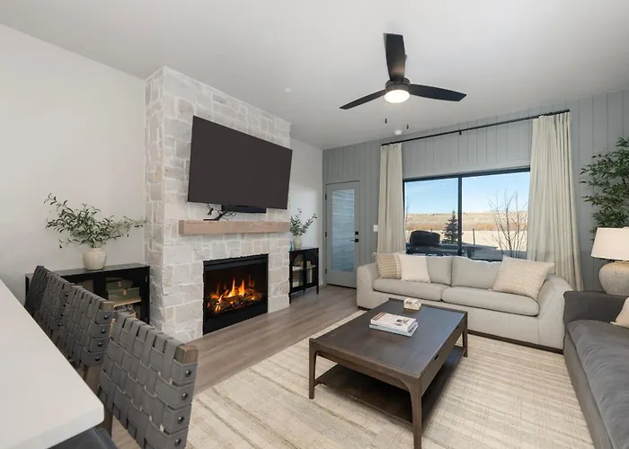 103 Granby Meadow Dr