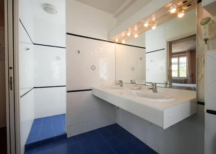 Logis Hôtel Auberge Lukaïna