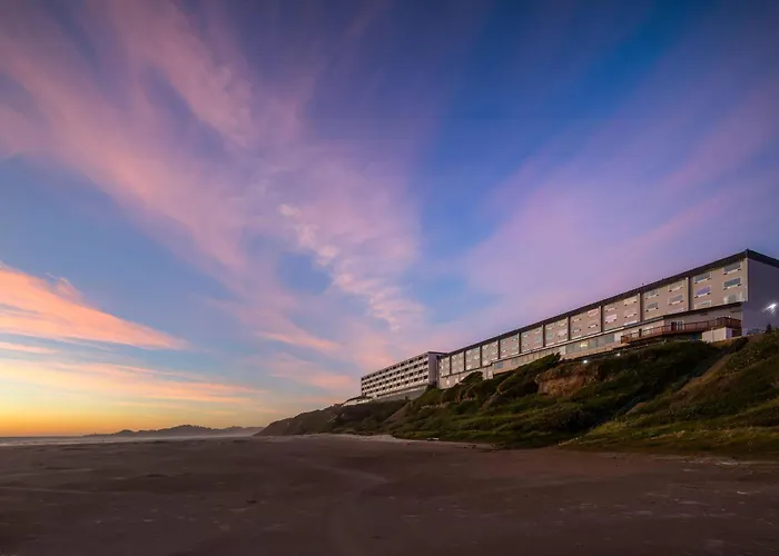Newport Oceanfront Inn