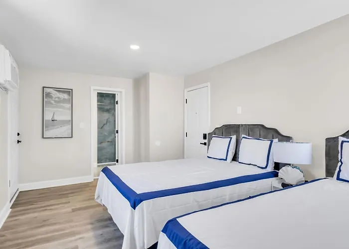 Luxury Breezy Beach Condo Jersey Shore Stay