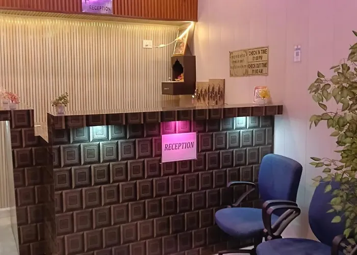 Hotel The Mangalam Palace