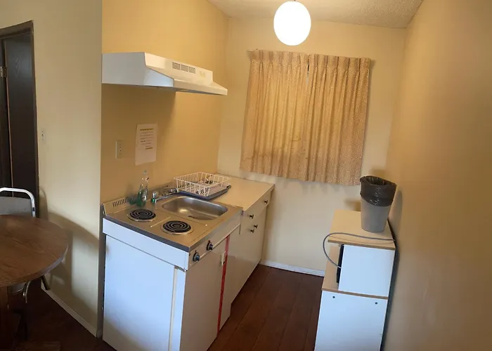 Pine Creek Motel