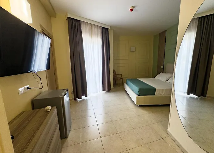 Oro Hotel