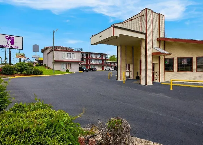 Knights Inn - Fayetteville Nc