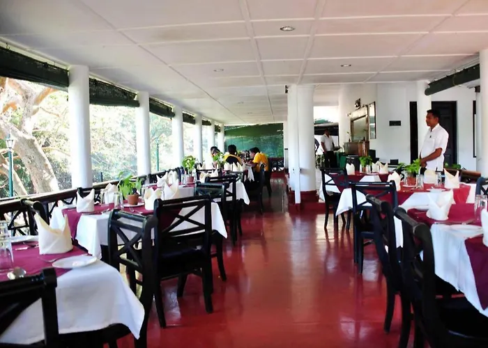 Belihuloya Rest House