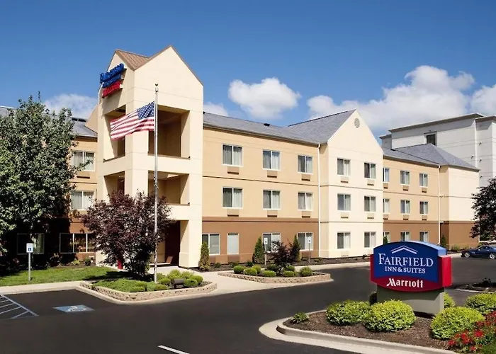 Inn & Suites Bloomington