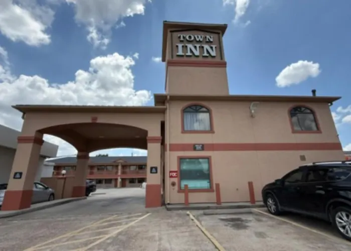 Town Inn