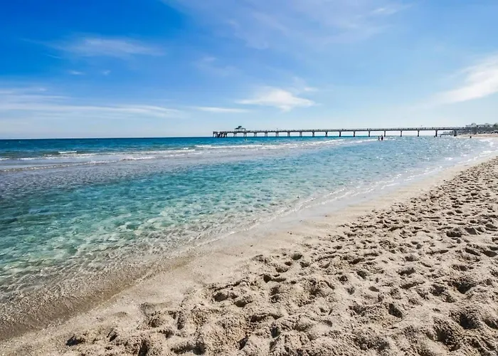 Berkshire Beach Club