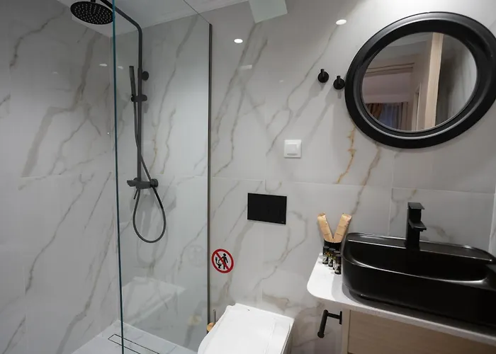 Cosmopolitan Suites